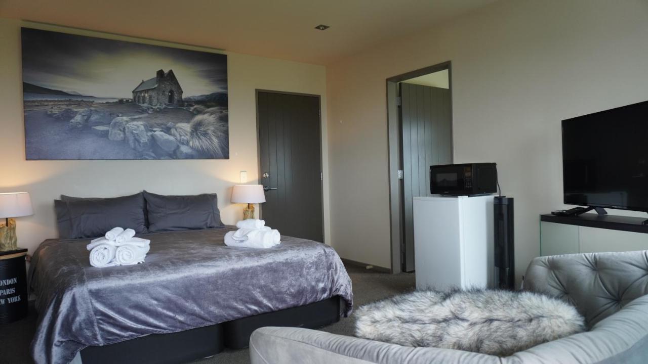 White House Bed & Breakfast Paraparaumu Bagian luar foto