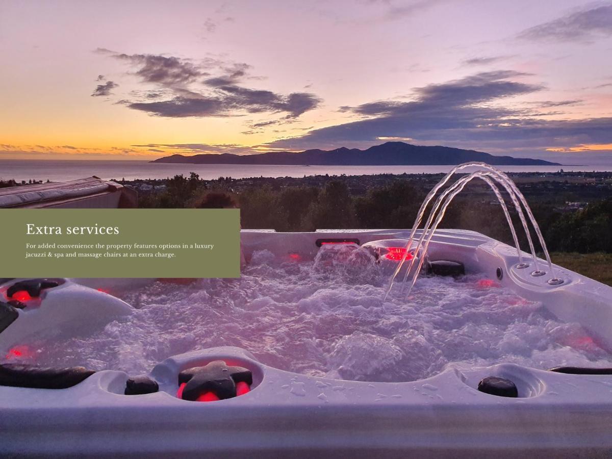 White House Bed & Breakfast Paraparaumu Bagian luar foto